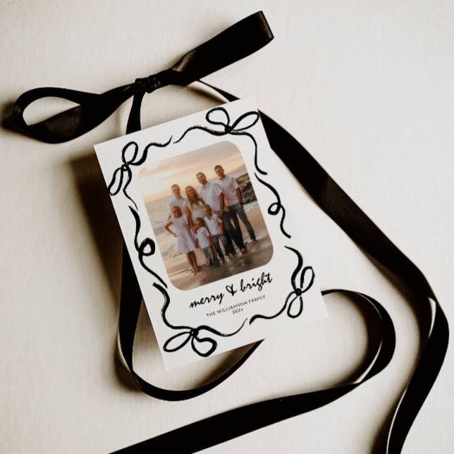 Handgezeichnetes Black Bow Family Foto Weihnachten (Trendy Modern Black Bow Christmas Card)