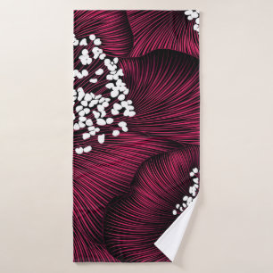 Handgezeichnetes Blumenmuster mit Kamelie-Blume Badehandtuch