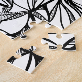 handgezeichnetes PUZZLE Schwarz-Weiß-Linienkunst z