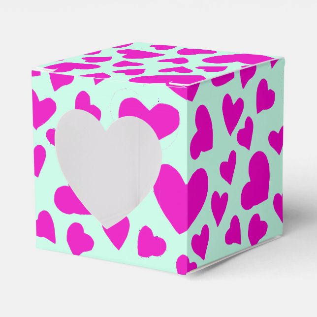 Handgezeichnetes rosafarbenes Herzvalentingeschenk Geschenkschachtel (Vorderseite)