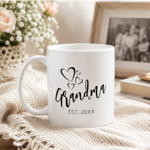Handgezeichnetes Schrift Großmutter Jahr Gegründet Kaffeetasse