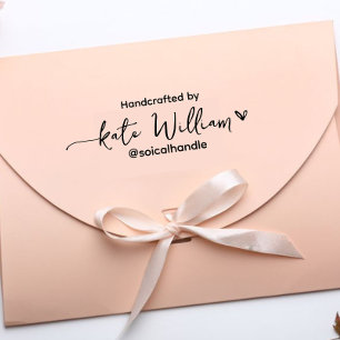 Handmade by (custom text) + name, feminin permastempel