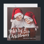 Handmit buchstaben gekennzeichnete volle feiertagskarte<br><div class="desc">Senden Sie Ihre Feiertagsgrüße in der Art mit dieser 1 Fotofeiertagskarte,  die Hand beschriftete Kalligraphiegrafik kennzeichnet. Wählen Sie eine luxuriöse ExtraTouch mit strukturiertem Papier oder einer gestempelschnittenen Form.</div>