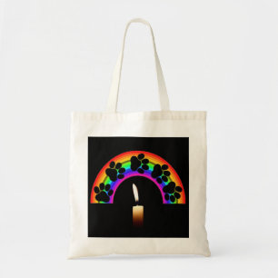 Handtaschen auf einem Regenbogen mit Kerze Tragetasche