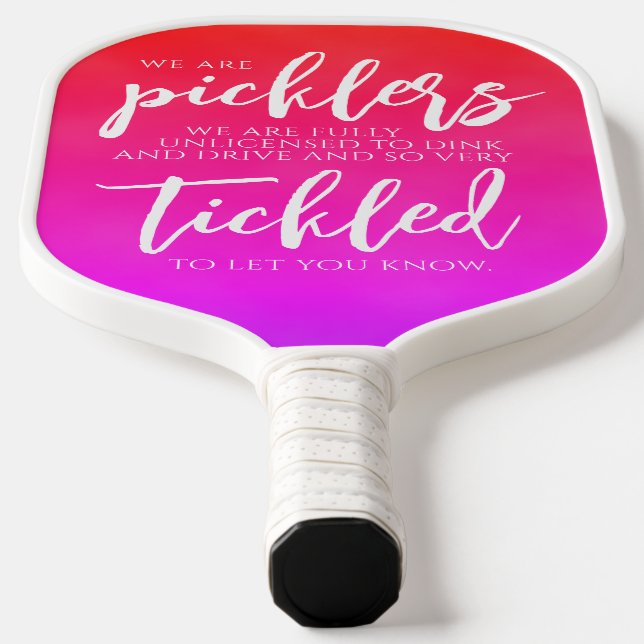 Handwritten Picklers Dink & Drive Pink. Chalkboard Pickleball Schläger (Ablage )