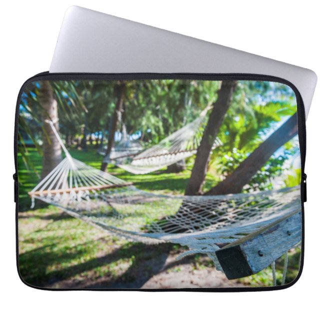 Hängematte am Strand, Fidschi Laptopschutzhülle (Vorderseite)