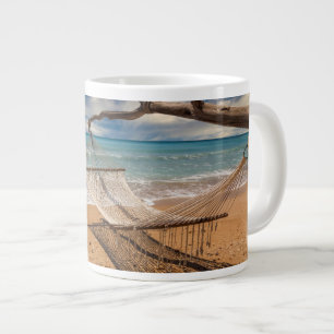 Hängematte an der Küste Jumbo-Tasse