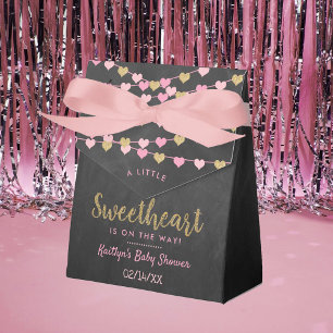 Hängende Liebesherzen Kleine Süße Baby-Party Geschenkschachtel