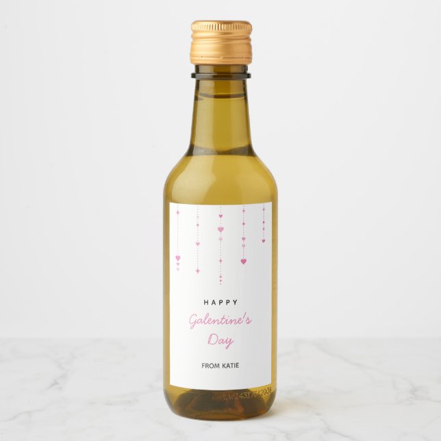 Hanging Hearts Mini Wein Flaschen Etiketten (2" x  (Vorderseite)