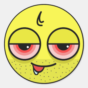 Hangover Face Runder Aufkleber
