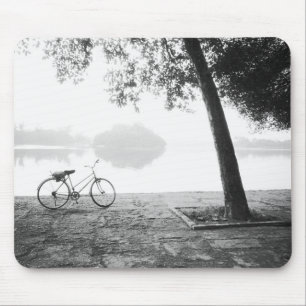 Hanoi Vietnam, Fahrrad & Bay Mau Lake Lenin-Park Mousepad
