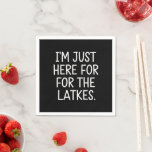 Hanukkah bin ich nur für die Latkes jüdisch hier Serviette<br><div class="desc">Hanukkah Ich bin gerade hier für den jüdischen Urlaub der Latkes</div>