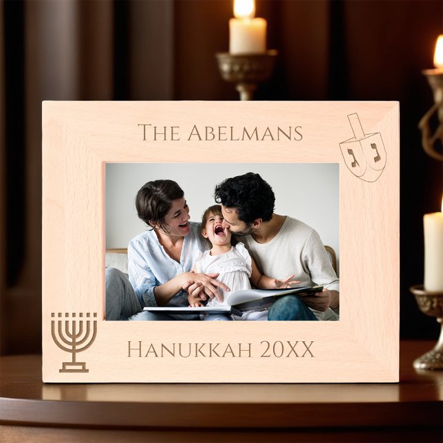 Hanukkah-Familienportrait Geätzte Rahmen (Von Creator hochgeladen)