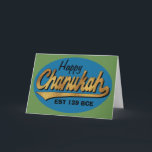 Hanukkah Grußkarte/Umschlag "Retro Chanukah" Feiertagskarte<br><div class="desc">Die Hanukkah Grußkarte enthält einen weißen Umschlag. Retro "Happy Chanukah EST 139 BCE" Personalize durch Löschen, "Happy" und "EST 139 BCE" und durch Ihre eigenen Worte ersetzen. Wählen Sie Ihren bevorzugten Schriftart Stil, Farbe, Größe und Wortlaut. Schreiben Sie auf die leere Innenseite, um Ihre besten Wünsche für eine wunderbare Hanukkah...</div>