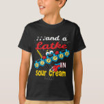 Hanukkah Latke Dip Shirt/Dark Color Shirt<br><div class="desc">"... und ein Latke getaucht in Sour Cream" Shirt. Danke, dass du angehalten und eingekauft hast! Viel geschätzt. Herzlichen Glückwunsch Chanukah/Hanukkah!! Stil: Kids' Hanes TAGLESS® T - Shirt warten, bis Sie dieses taglose Abschlag auf Ihrer Niere bekommen. Es wird seinen alltäglichen Stil auf eine ganz neue Ebene bringen - besonders...</div>