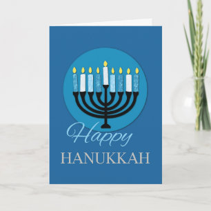 Hanukkah-Menora auf dunkelblauem Hintergrund Karte