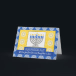 Hanukkah Menorah für Sohn und Tochter im Jura Feiertagskarte<br><div class="desc">Eine silberne Menorah mit blauen Kerzen auf einem verzierten Hintergrund schmückt das Cover dieser Happy Hanukkah-Karte für Sohn und Tochter im Gesetz. Die Karte hat einen Mosaikfliesen-Textur-Look. Art,  Bild und Vers Copyright © Shoaff Ballanger Studios,  2023.</div>