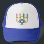 Hanukkah Rainbow Candles Gold Menorah Truckerkappe<br><div class="desc">You are viewing The Lee Hiller Designs Collection of Home and Office Decor,  Apparel,  Gifts and Collectibles. The Designs inklusive Lee Hiller Fotogray and Mixed Media Digital Art Collection. You can view her Nature fotogray at http://HikeOurPlanet.com/ and follow her hiking blog within Hot Springs National Park.</div>