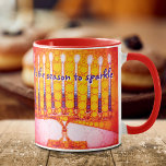 Hanukkah Red Orange Menorah Es ist die Jahreszeit  Tasse<br><div class="desc">"Es ist die Jahreszeit zu funkeln." Eine nah-up Foto Illustration einer hellen, farbenfrohen, rot-orange-gelben künstlerischen Menorah hilft Ihnen, den Urlaub von Hanukkah im Stil. Genießen Sie die Wärme und Freude der Ferienzeit, wenn Sie aus dieser atemberaubenden, farbenfrohen Hanukkah Kaffee-Tasse trinken. Macht ein auffallendes Set von vier Tasse, wenn gekauft mit...</div>