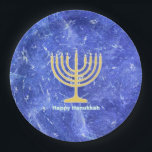 Hanukkah Snowstorm Menorah Pappteller<br><div class="desc">Für Ihr Chanukkah Party. Eine leuchtende goldene Hanukkah menorah und "Happy Hanukkah" in leuchtendem blau-weiß-Text überlagert auf einem blau-weiß-Fraktal Bild erinnert an Schneeflocken in einem Sturm. Chag Sameach!</div>