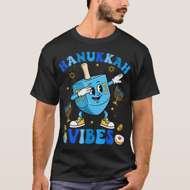Hanukkah Vibe Funny Dreidel Dabbing Shirt Menorah  (Vorderseite)