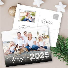 Happy 2025 Typografy Minimalistisch New Year Foto Feiertagspostkarte