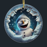 Happy 3d Snowman Keramik Ornament<br><div class="desc">Halte einmalige Familien-Erinnerungen auf diesem gestaltbaren Keramik-Ornament fest. Füge deine liebsten Fotos,  Bilder und persönlichen Nachrichten hinzu. Du kannst beide Seiten des Ornaments selbst gestalten. Die goldene Schnur hilft dir dabei diesen Schmuck aufzuhängen und deine Erinnerungen perfekt zu präsentieren.</div>