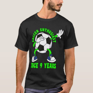 Happy 9 Geburtstag 9 Jahr Alter Dabbing Fußball 9. T-Shirt