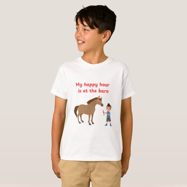 Happy at the barn T-Shirt (Vorne ganz)