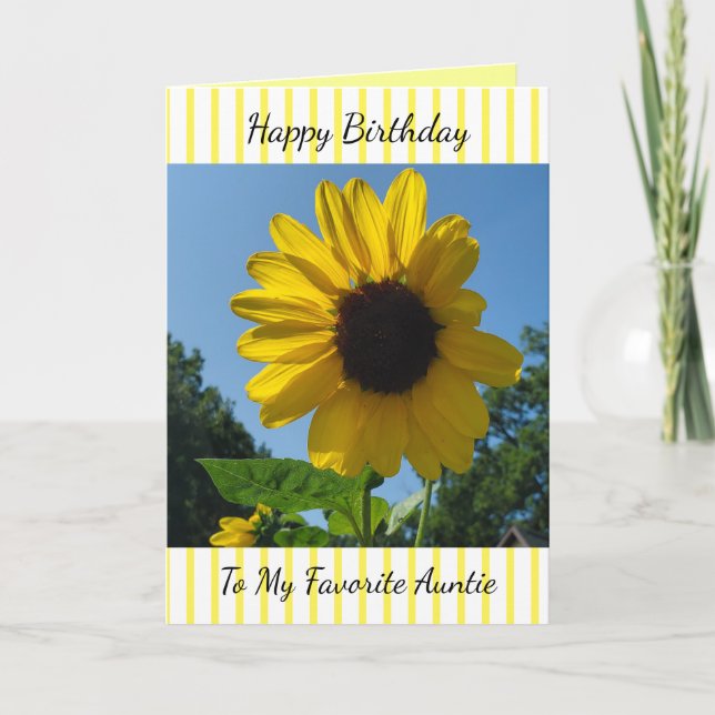 Happy Birthday Auntie, Sonnenblumenfotografie Feiertagskarte (Vorderseite)