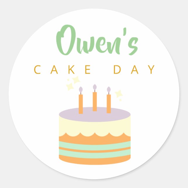 Happy Birthday Cake Day Individuelle Name Owen Lab Runder Aufkleber (Vorderseite)