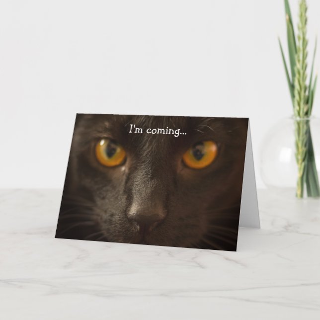 Happy Birthday Card: Schwarze Katze kommt Karte (Vorderseite)