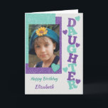 Happy Birthday Daughter lila und grünes Foto Karte<br><div class="desc">Herzlichen Glückwunsch zur Geburtstagstochter. Ersetzen Sie das Foto durch Ihr eigenes und fügen Sie einen Namen und eine Nachricht hinzu. In lila und grün,  mit Liebe Herzen. Wir sind so stolz,  dich unsere Tochter nennen zu können.</div>
