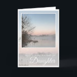 Happy Birthday Daughter, Lilac Misty Lake,  Karte<br><div class="desc">Happy Birthday Daughter,  rosa Kulisse Mond und lilac Sonnenaufgang mit Bäumen,  die auf einem staubigen Lila-Schilfrohr-See reflektieren. Im Text heißt es: Herzlichen Glückwunsch zum Geburtstag einer wundervollen Tochter. Die Karte im Inneren ist leer.</div>