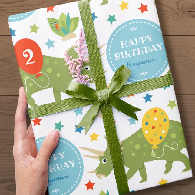 Happy Birthday Dinosaur Triceratops Name Age Geschenkpapier (Von Creator hochgeladen)
