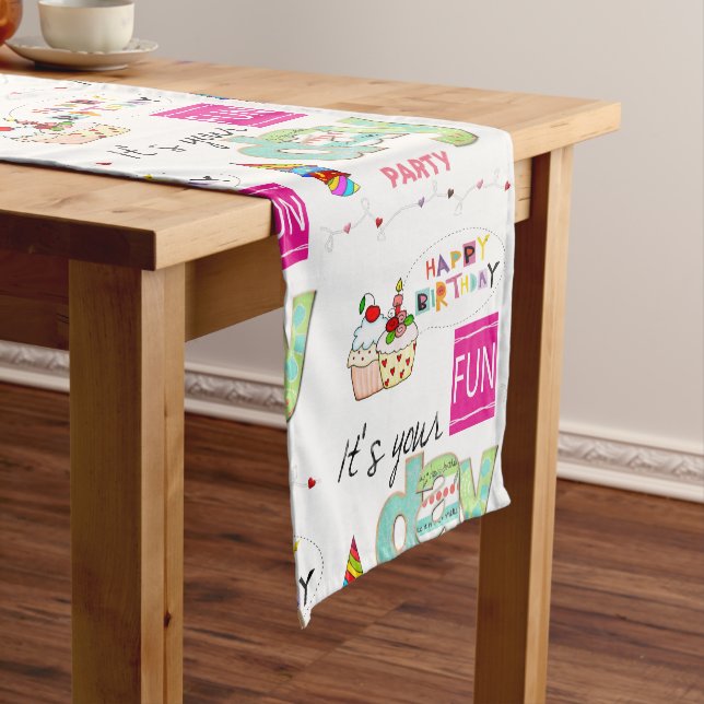 Happy Birthday FUN Cupcake Kurz Table Runner Kurzer Tischläufer (Beispiel)