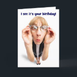 Happy Birthday Funny Woman in Brille Feiertagskarte<br><div class="desc">Mit dieser unglaublich witzig Frau, die eine Brille trägt, die ihre Augenbälle vergrößert, macht es Spaß, älter zu werden und nicht mehr so gut zu sehen, wenn man sich wünscht, dass jemand einen glücklichen Geburtstag bekommt.</div>