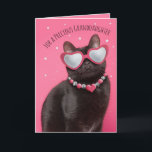 Happy Birthday Grandtochter Funny Kitty Cat Feiertagskarte<br><div class="desc">Diese coole Katze mit einer extravaganten Halskette und einer herzförmigen Sonnenbrille,  die auf rosa Untergrund fotografiert wurde,  ist ein guter Weg,  Ihrer Enkelin einen guten Geburtstag zu wünschen!</div>