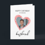 Happy Birthday Meine Phantastische Husband-Fotokar Feiertagskarte<br><div class="desc">Wünschen Sie Ihrem Mann einen glücklichen Geburtstag mit dieser Grußkarte. Die Vorderseite weist eine herzförmige Liebe auf, in der "Happy Birthday My Phantastisch Husband" in schwarzem Schriftart geschrieben ist, wobei sein Foto zentriert ist. Sie können einfach Ihr Lieblingsbild hochladen und die Vorlage ist Set für Sie, um Happy Birthday Ehemann,...</div>