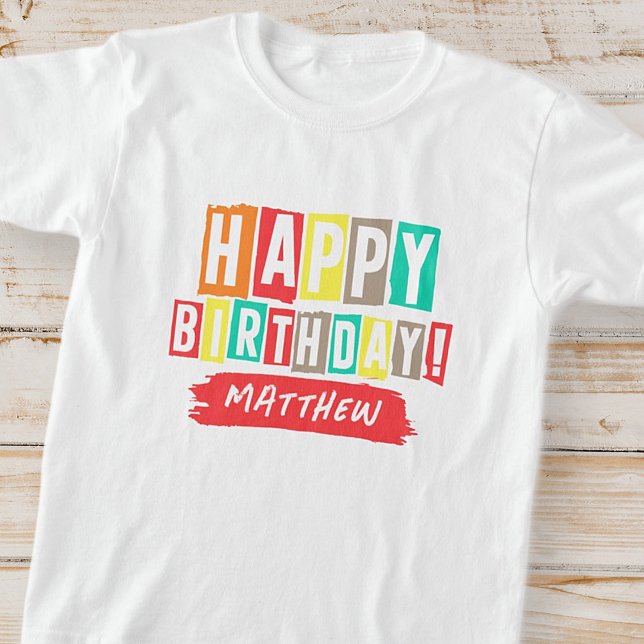Happy Birthday Modern Playful Fun Einfache Begrüßu T-Shirt (Von Creator hochgeladen)