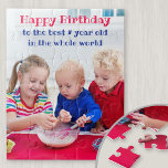 Happy Birthday Personalisiert Kids Foto<br><div class="desc">Puzzle aus personalisiertem Foto zum Geburtstag eines kleinen Kindes. Die Fotovorlage ist für Sie ein Set, um eines Ihrer Lieblingsfotos hinzuzufügen, das im Porträtformat angezeigt wird. Ihr Foto verfügt über ein benutzerdefiniertes Texteüberlagern in niedlicher und sonderbarer Schrift. Die Beispielformulierung lautet "Glücklich zum besten [Alter] Jahr in der ganzen Welt" und...</div>