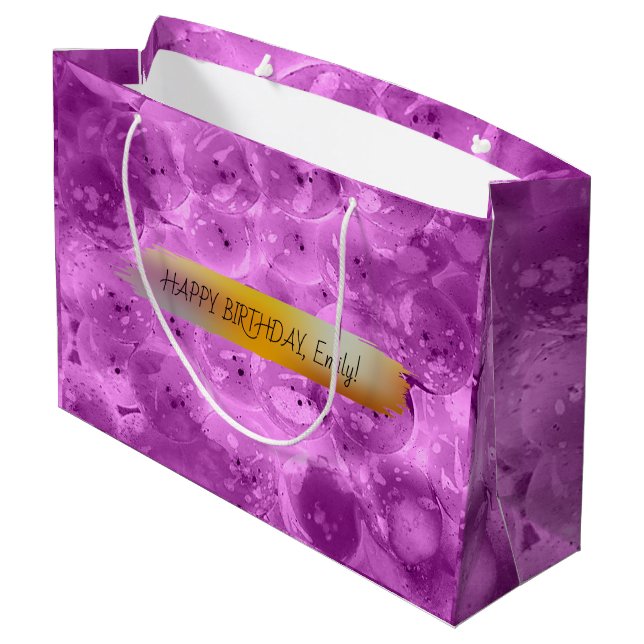 Happy Birthday Personalisiert trendy modern lila Große Geschenktüte (Rückseite Schrägansicht)