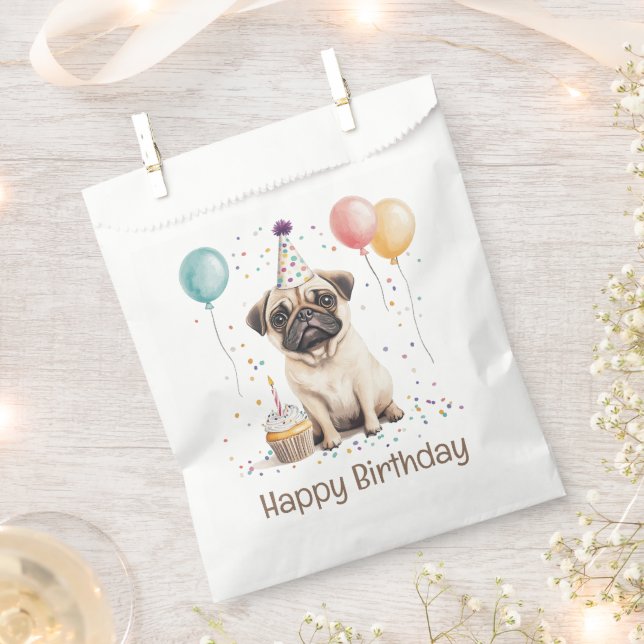 Happy Birthday Pug Dog Geschenktütchen (Ausgeschnitten)