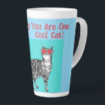Happy Birthday Sie Cool Tabby Cat Mens Husband Milchtasse<br><div class="desc">Sie haben Tabby Cat Design Cool. Diese schöne Karte würde jeden Liebhaber von Katzen Anzug machen. Entworfen aus einer meiner originalen Tintenstift-Zeichnungen. Das wird bestimmt Spaß machen!</div>