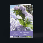 Happy Birthday Sister Hydrangea Blume Karte<br><div class="desc">Ein wunderschönes Bild von blühenden lila Hydrangea-Blume auf einer Geburtstagskarte für besondere Schwester,  frei,  um den Text zu bearbeiten und anzupassen für alle Familienmitglieder</div>