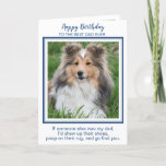 Happy Birthday Vater Funny Dog Welten Bester Hund  Karte<br><div class="desc">Alles Gute zum Geburtstag, der beste Hundevater aller Zeiten! Gib Vater eine niedliche und lustige personalisierte Foto-Karte von seinem Pelzkind an diesem Geburtstag. "Wenn jemand anderes mein Vater wäre, würde ich ihre Schuhe aufkauen, auf ihren Teppich gekackt und dich finden. . . " Inside " Herzlichen Glückwunsch zum Geburtstag Vater...</div>