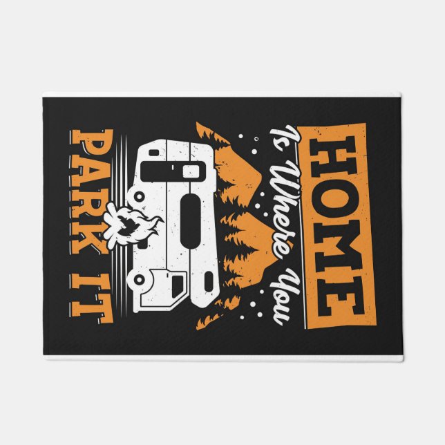 Happy Camper Zuhause ist der Ort, an dem Sie ihn p Fußmatte (Vorderseite)