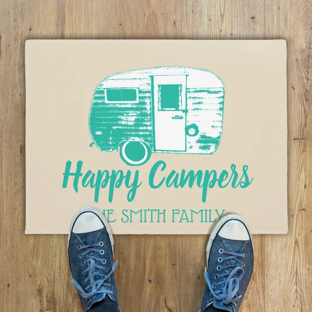 Happy Campers Retro Camper Trailer Name Fußmatte (Von Creator hochgeladen)