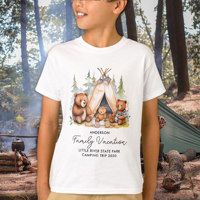 Happy Camping Bears Personalisierter Familienurlau T-Shirt (Von Creator hochgeladen)
