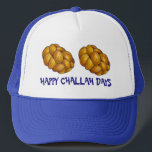 Happy Challah Days Hanukkah Chanukah Holiday Loaf Truckerkappe<br><div class="desc">Eine originelle Marker-Illustration eines Laib geflochtenen herausfordernden Brotes,  mit HAPPY CHALLAH DAYS in einem lustigen Schriftart. Gut für Hanukkah! Diese Urlaubsanschauung ist auch auf anderen Produkten verfügbar. Sehen Sie nicht,  wonach Sie suchen? Brauchen Sie Hilfe bei der Anpassung? Kontaktieren Sie Rebecca,  um etwas für Sie entworfen zu haben.</div>
